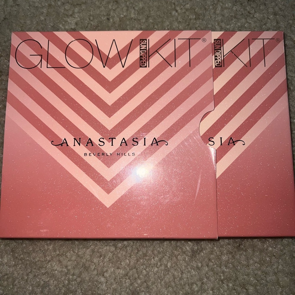 NIB Anastasia Beverly Hills Glow Kit - Sun Dipped - Picture 5 of 6